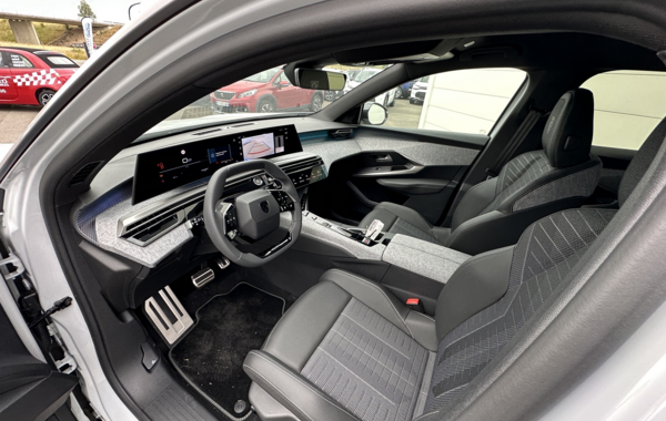peugeot-3008-1-2-hybrid-145ch-gt-e-dcs6 - 144834686