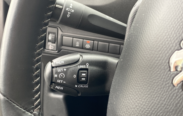 peugeot-308-1-2-puretech-110ch-s-s-active-pack - 144874686