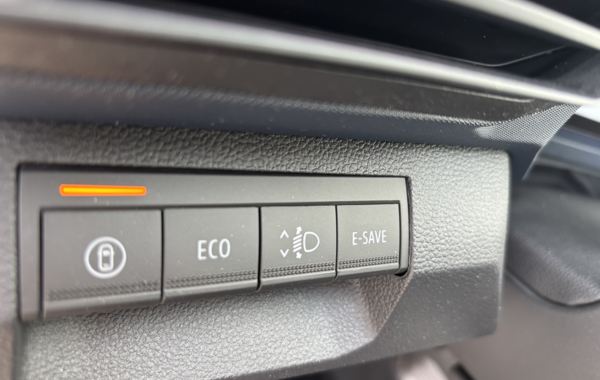 dacia-duster-1-6-hybrid-140ch-journey-4x2 - 145114686