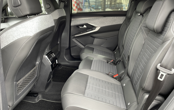 peugeot-5008-hybrid-145ch-gt-e-dcs6 - 145184686