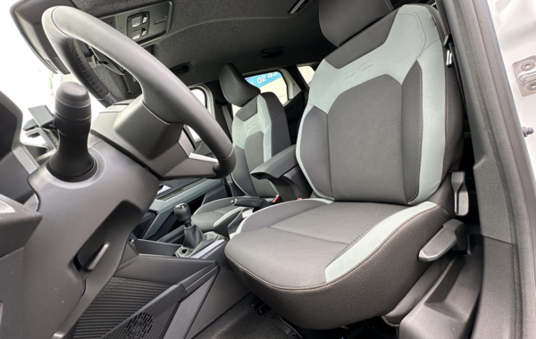 dacia-duster-1-2-tce-mild-hybrid-130ch-extreme-4x4 - 145274686