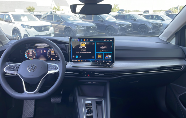 volkswagen-golf-viii-2-0-tdi-150ch-life-plus-dsg7 - 146804686