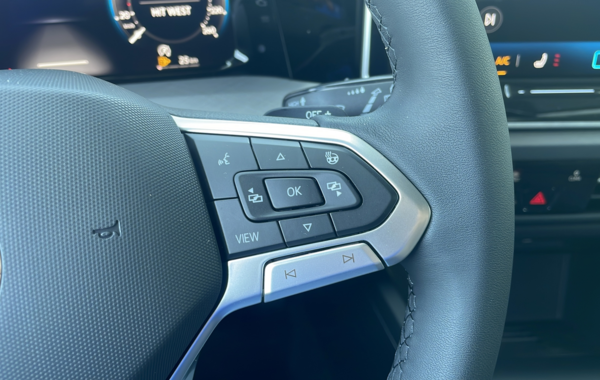 volkswagen-golf-viii-2-0-tdi-150ch-life-plus-dsg7 - 146804686