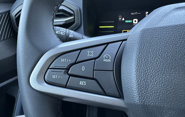 dacia-duster-1-6-hybrid-140ch-journey-4x2 - 147004686