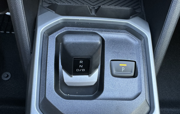 dacia-duster-1-6-hybrid-140ch-journey-4x2 - 147004686