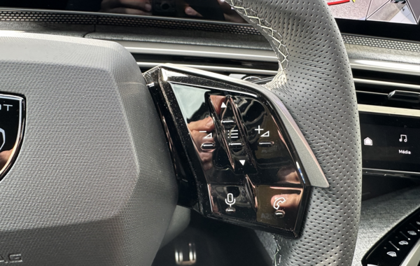 peugeot-3008-1-2-hybrid-145ch-gt-e-dcs6 - 147034686