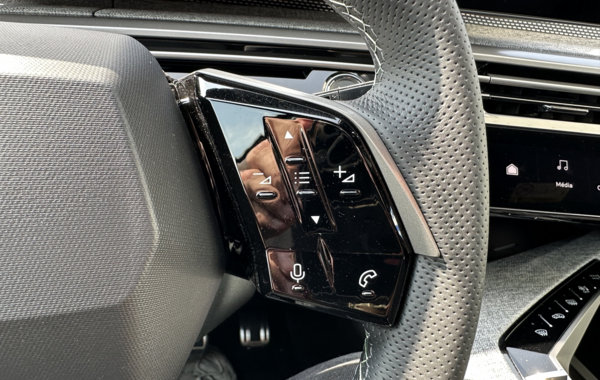 peugeot-3008-1-2-hybrid-145ch-gt-e-dcs6 - 147054686