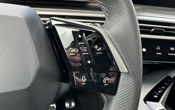 peugeot-3008-1-2-hybrid-145ch-gt-e-dcs6 - 147064686