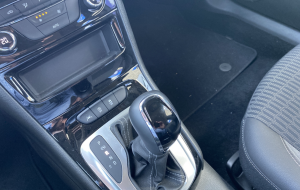 opel-astra-1-5-d-122ch-elegance-business-bva - 147374686