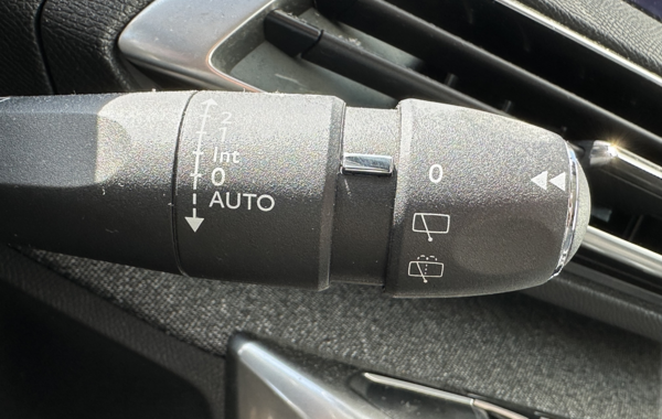 peugeot-3008-1-2-puretech-130ch-allure-s-s - 147544686