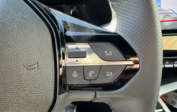 peugeot-308-1-5-bluehdi-130ch-s-s-gt-eat8 - 147664686