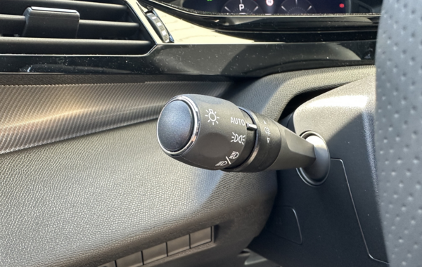 peugeot-308-1-5-bluehdi-130ch-s-s-gt-eat8 - 147664686