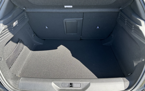 peugeot-308-1-5-bluehdi-130ch-s-s-gt-eat8 - 147664686