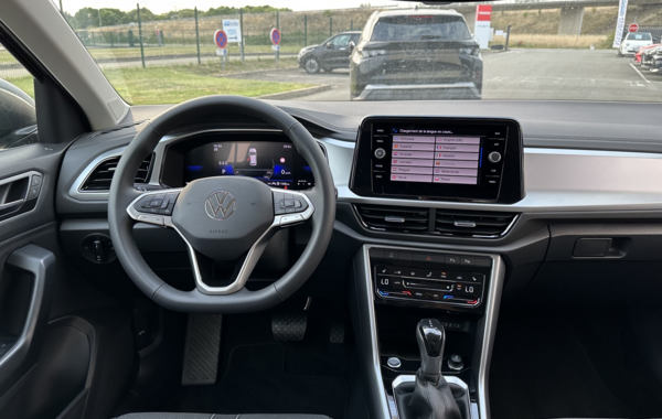 volkswagen-t-roc-1-5-tsi-evo2-150ch-life-plus-dsg7 - 147764686