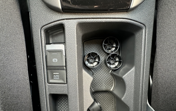 volkswagen-t-roc-1-5-tsi-evo2-150ch-life-plus-dsg7 - 147764686