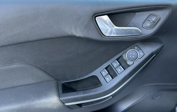 ford-fiesta-1-0-ecoboost-125ch-mhev-st-line-5p - 147974686