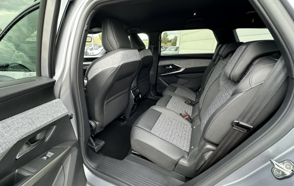 peugeot-5008-hybrid-145ch-allure-e-dcs6 - 148554686