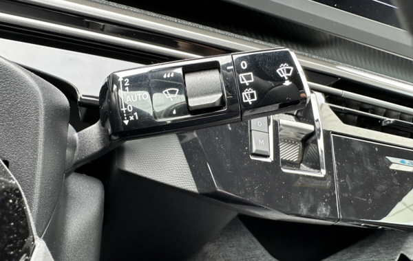 peugeot-5008-hybrid-145ch-allure-e-dcs6 - 148554686