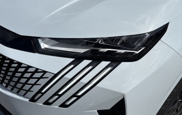 peugeot-5008-hybrid-145ch-allure-e-dcs6 - 148584686