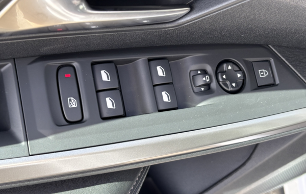 peugeot-5008-hybrid-145ch-allure-e-dcs6 - 148584686