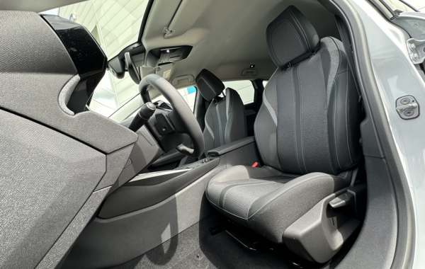 peugeot-308-sw-1-5-bluehdi-130ch-s-s-allure-eat8 - 148694686