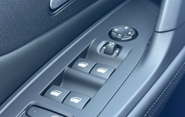 peugeot-308-sw-1-5-bluehdi-130ch-s-s-allure-eat8 - 148734686