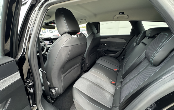 peugeot-308-sw-1-5-bluehdi-130ch-s-s-allure-eat8 - 148744686