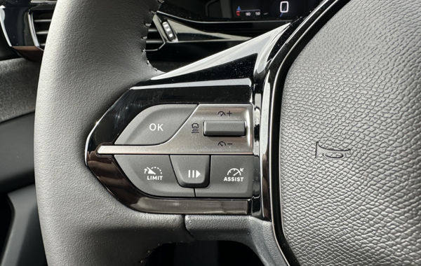 peugeot-308-sw-1-5-bluehdi-130ch-s-s-allure-eat8 - 148744686