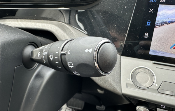 peugeot-308-sw-1-5-bluehdi-130ch-s-s-allure-eat8 - 148744686