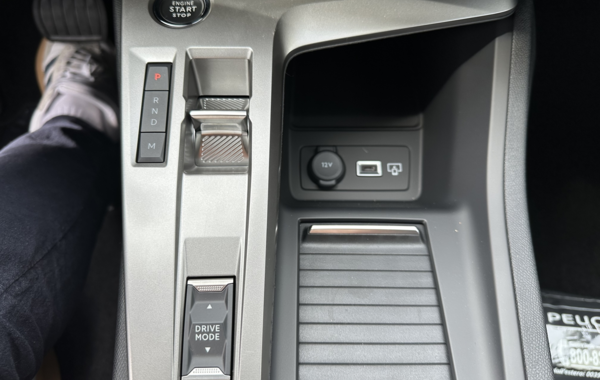 peugeot-308-sw-1-5-bluehdi-130ch-s-s-allure-eat8 - 148744686