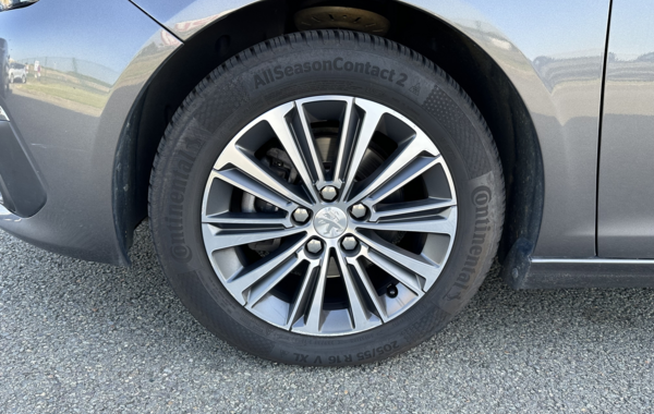 peugeot-308-1-5-bluehdi-130ch-s-s-allure - 148774686