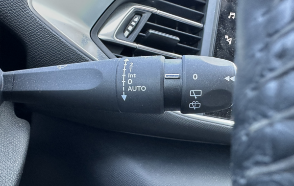 peugeot-308-1-5-bluehdi-130ch-s-s-allure - 148774686