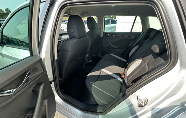 skoda-kamiq-1-0-tsi-evo-2-116ch-selection-dsg7 - 148954686