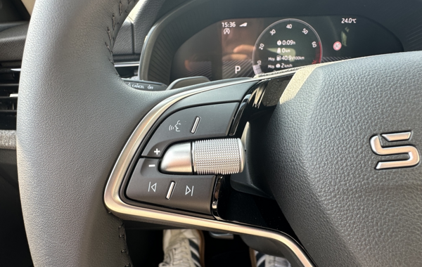 skoda-kamiq-1-0-tsi-evo-2-116ch-selection-dsg7 - 148954686