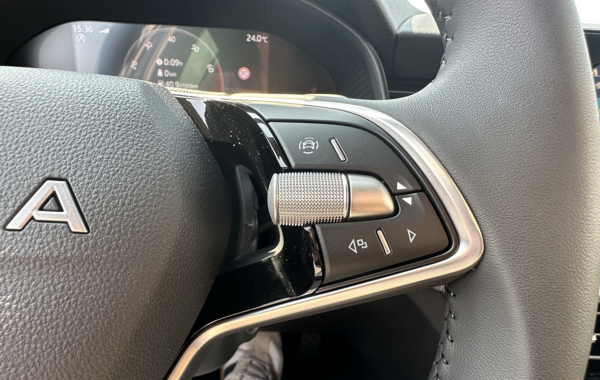 skoda-kamiq-1-0-tsi-evo-2-116ch-selection-dsg7 - 148954686