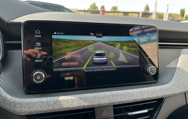 skoda-kamiq-1-0-tsi-evo-2-116ch-selection-dsg7 - 148954686