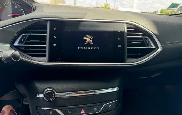 peugeot-308-1-2-puretech-130ch-e6-3-s-s-gt-line-eat8 - 149204686