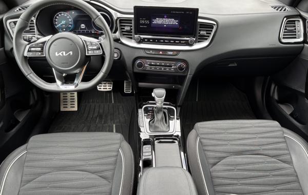 kia-ceed-sw-1-6-crdi-136ch-mhev-gt-line-dct7 - 149284686