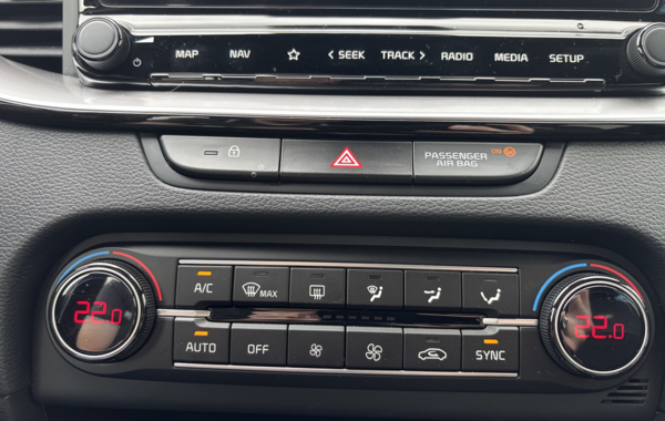 kia-ceed-sw-1-6-crdi-136ch-mhev-gt-line-dct7 - 149284686