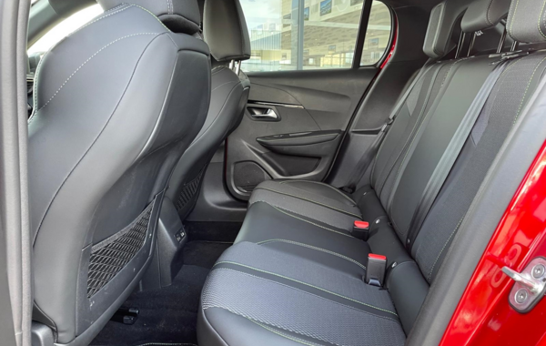 peugeot-208-1-2-hybrid-145ch-gt-e-dcs6 - 149374686