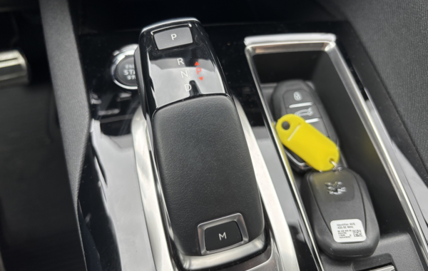 peugeot-3008-1-5-bluehdi-130ch-s-s-gt-eat8 - 149854686