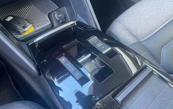 citroen-c4-bluehdi-130ch-s-s-shine-eat8 - 150444686