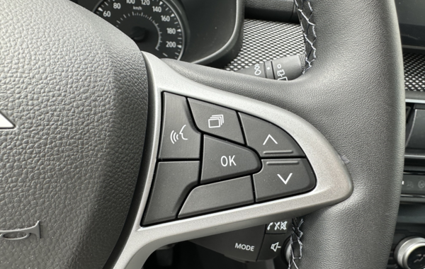 dacia-sandero-1-0-tce-90ch-stepway-expression-auto-24 - 150964686