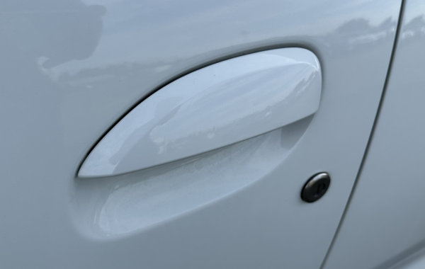 dacia-duster-1-5-blue-dci-115ch-15-ans-4x2-e6u - 151274686