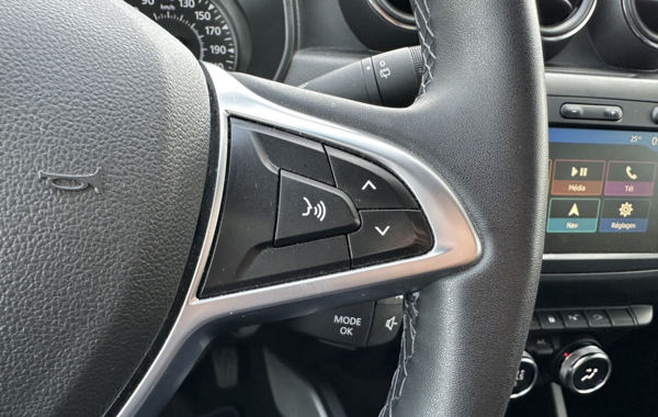 dacia-duster-1-5-blue-dci-115ch-15-ans-4x2-e6u - 151274686