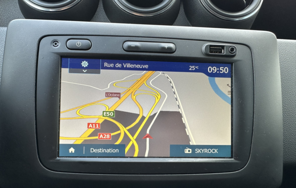 dacia-duster-1-5-blue-dci-115ch-15-ans-4x2-e6u - 151274686