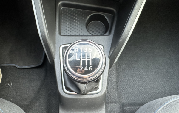 dacia-duster-1-5-blue-dci-115ch-15-ans-4x2-e6u - 151274686