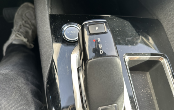 peugeot-3008-1-2-puretech-130ch-allure-business-s-s-eat6 - 151354686