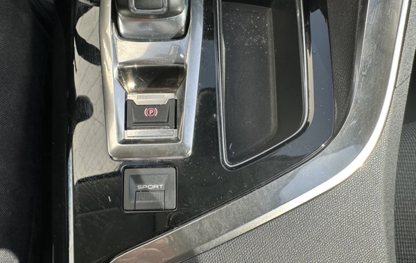 peugeot-3008-1-2-puretech-130ch-allure-business-s-s-eat6 - 151354686