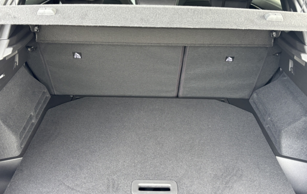 renault-austral-1-2-e-tech-full-hybrid-200ch-techno-25 - 151874686